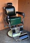 vintage-takara-belmont-barber-chair_1_cb640a1fdecce7c9a313e1f509254d0c.jpg