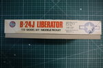 Airfix B-24J Liberator Kit No 05006-3 Box 2.JPG