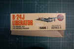 Airfix B-24J Liberator Kit No 05006-3 Box 4.JPG