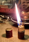 Quart De Tour Esso Lighter 05 Lit.jpg