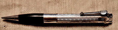 Ronson Pencil Lighter 1st Gen 01.jpg