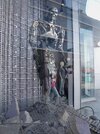 Endoskeleton - Terminator 2 3D - Universal Studios - Hollywood - Attraction Store Window - 001.jpg