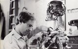 T1 - Endoskeleton - Stan Winston Studios - Chromed Animatronic - 002 - B&W.jpg