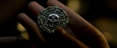 Pirates of the Caribbean - The Curse of the Black Pearl.mkv_snapshot_00.05.25_[2024.05.27_15.1...jpg