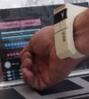 Wristcomm4.jpg