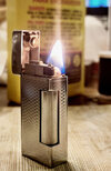 Dunhill Auto-Rollalite (1940) 05 Lit.jpg