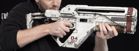 f44-pulse-rifle-1.jpg