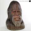 harry-hendersons-mask-bust-movie-prop-11.JPG