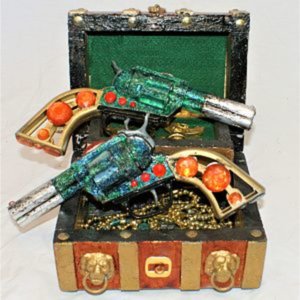 Emerald Revolver Display