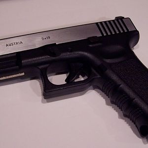 Glock 17