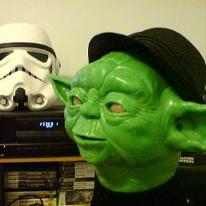 Platsil gel 10 Yoda with preliminary fibreglass underskull