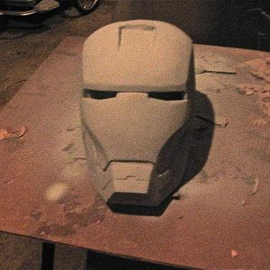 ...after fiberglass, bondo, a rough 80 grit sanding and a light coat of primer (sorry for the quality...pics taken at night)