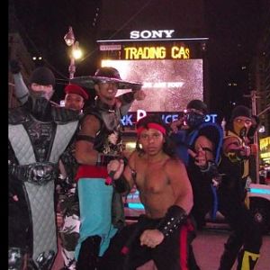 Round 1 aka "Mortal Kombat Flash Dance" group pic