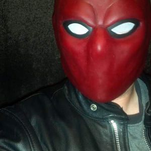 Merc Mask, Red Hood style