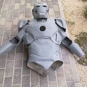 mark 8 real armor cosplay  iron man made dany bao 2012 venice it face book profile dany bao (5)
