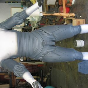 Lower body cover in rubber latex.