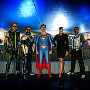 Smallville Season 11 Group