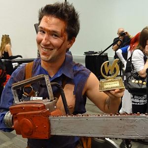 I entered Wizard World Ohio's costume contest and won "Best Male Hero". I'm very proud of this award.