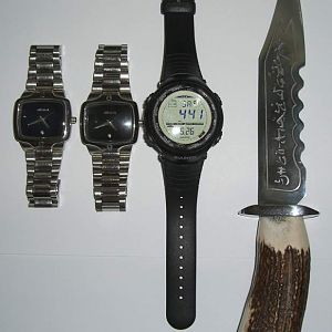 Sam Winchester watches and replica Ruby knife (by hydin).