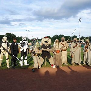 ValleyCats Group Shot. I'm on the right.