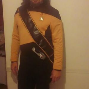 Klingon officer