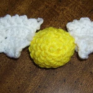 golden snitch crochet