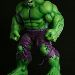 Reference sculpture. I think I will go with this style hulk. something a bit simplified yet looks great.