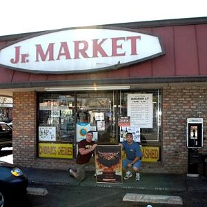 The liquor store where Buddy Repperton and Richard Trelawney picked up the bottle of wine.  (Camaro Scene) (1983 movie Christine)