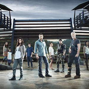 Terra Nova cast image 1