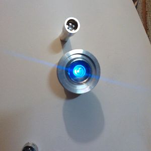 R5 'eye' sensor illuminated.