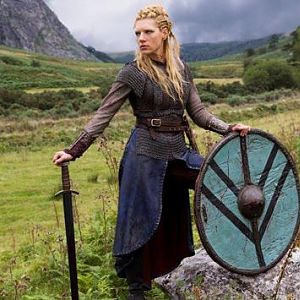 Season 2 Lagertha (Kathyrin Winnick)