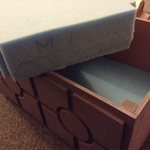 Box middle foam layer IMG 1619