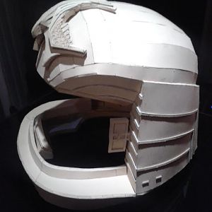 finished helmet 02