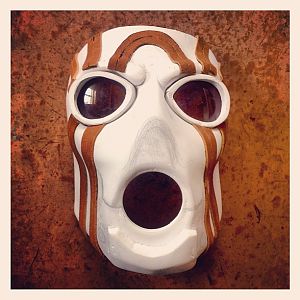 Psycho mask from Borderlands. Made from a pep file. I don't remember who created the pep file, if you know please feel free to comment.