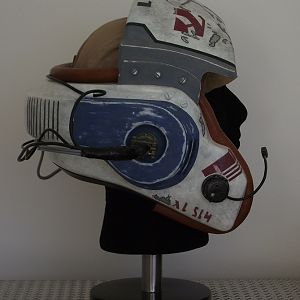 A Wing Pilot Helmet (5)