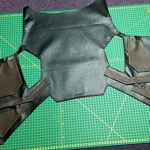 053 assemblingwaistcoat