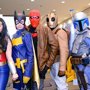 The Group I walked around with at MegaCon 2015. (From Right to left)
My brother inlaw, his best friend, me, my sister, friends wife.