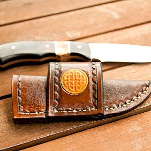 Horizontal carry sheath