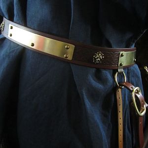 Replica Jaime Lannister Belt.
Not 100% Screen Accurate. I couldnt Find or make the buckle used in the show, nor could I recreate the engraving on the