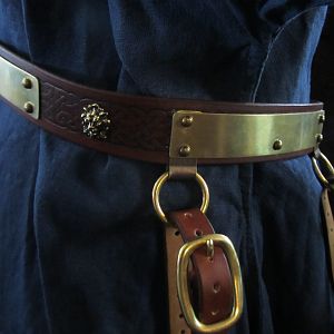 Replica Jaime Lannister Belt.
Not 100% Screen Accurate. I couldnt Find or make the buckle used in the show, nor could I recreate the engraving on the