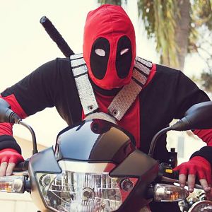 Deadpool Costume