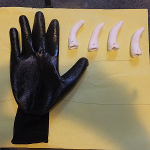 Beginning gloves