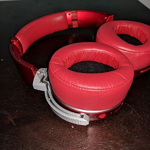 Replacement headphone hinge