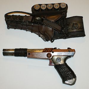 NES Pistol and Holster