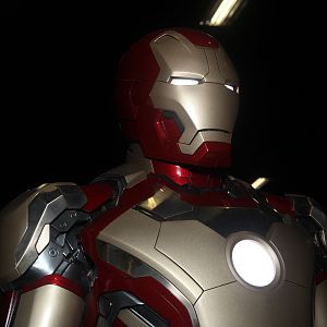 Iron Man Mark 42 Costume