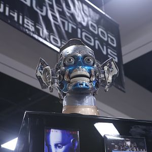 Bicentennial Man Head - Front