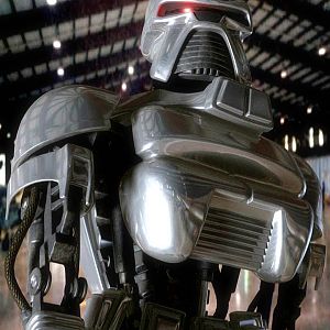 cylon01-cu