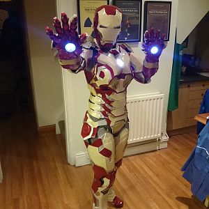 Natasha Stark / Female Iron Man Mk 42