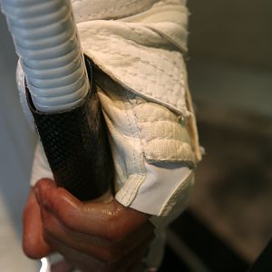 Storm_Shadow_Gloves_02