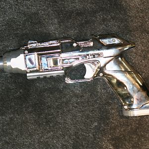 Storm_Shadow_Pulse_Pistol_04